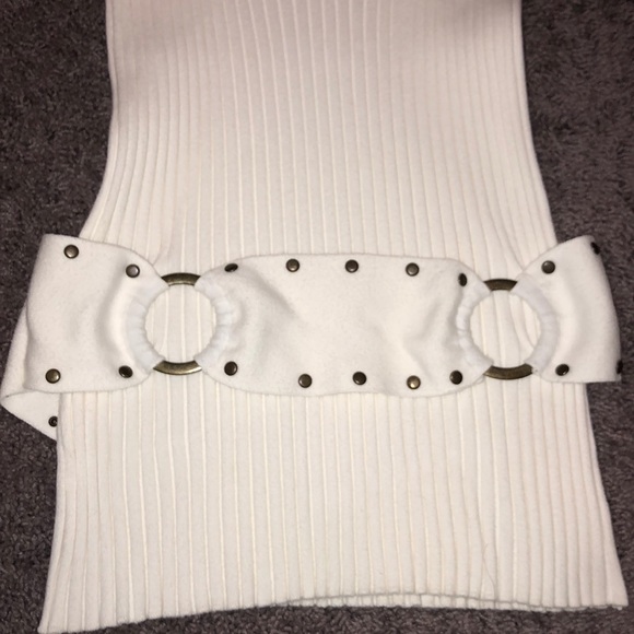 Ribbed Studded Tank Top with Built in Belt - Picture 3 of 3